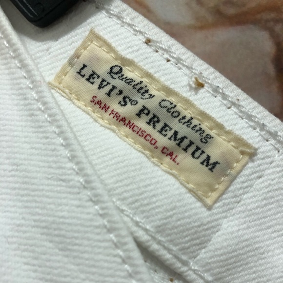 Levi 311 Skinny Jeans | Size 28 - Picture 5 of 5